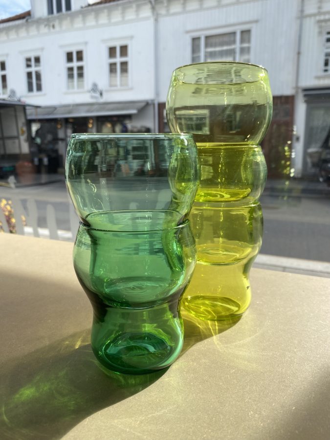 Stableglass, gulgrønn