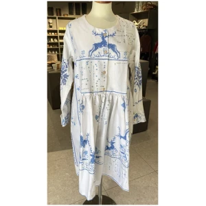 Kjole med lommer i siden