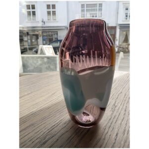 Vase med fargespill