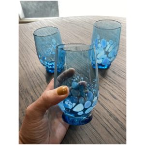 Drikkeglass med fargedryss