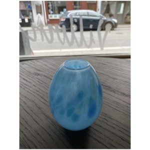 Vase med fargedryss 1