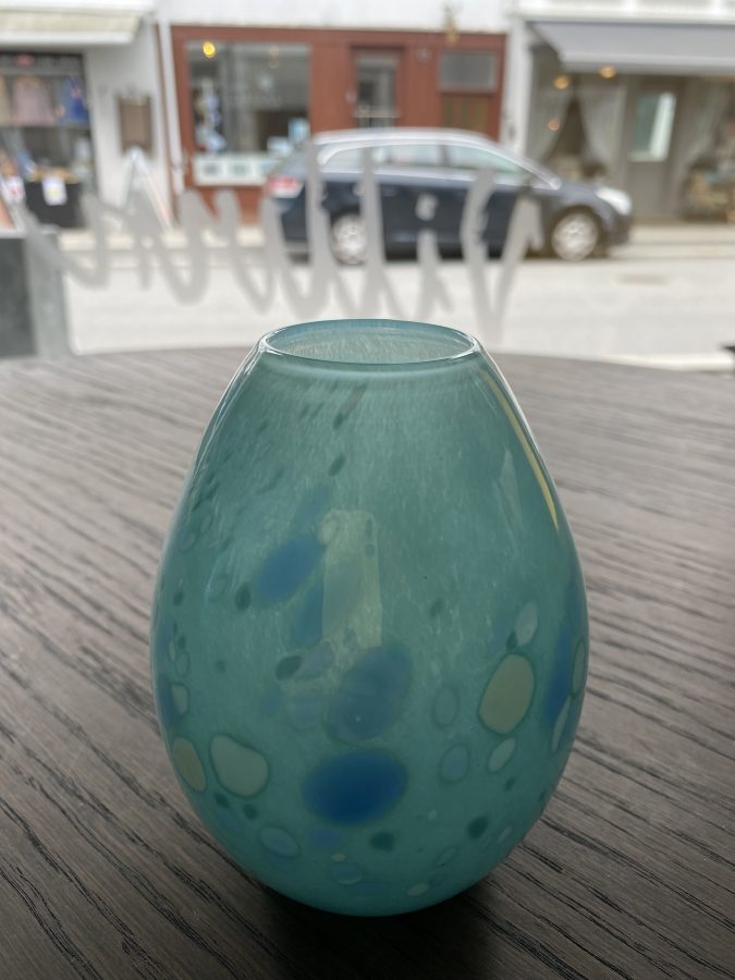 Vase med fargedryss 6
