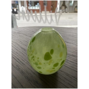Vase med fargedryss 10