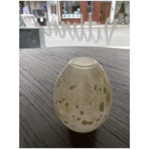 Vase med fargedryss 13