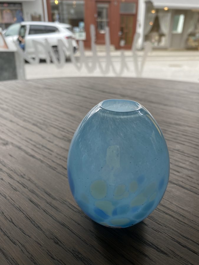 Liten vase med fargedryss 2