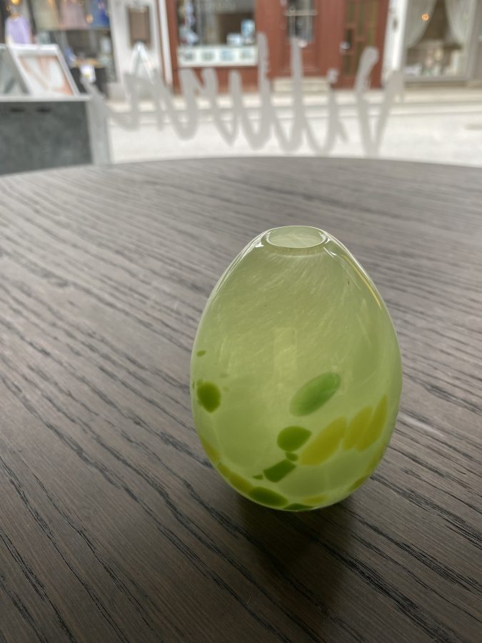 Liten vase med fargedryss 15