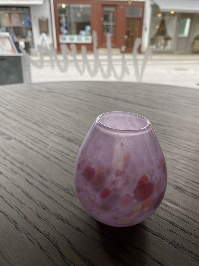 Liten vase med fargedryss 16