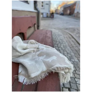 Heritage throw beige